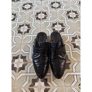 Freda Salvador Textured Loafer Mules